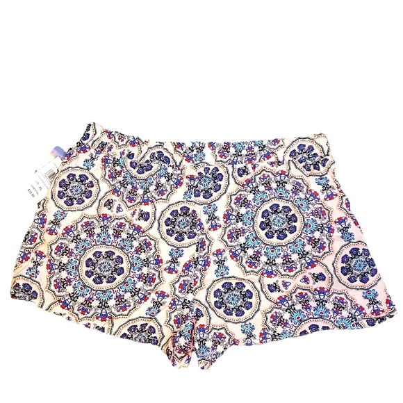 BEBOP | Women's Pink mandala medallion pattern shorts. NWT - Picture 2 of 8